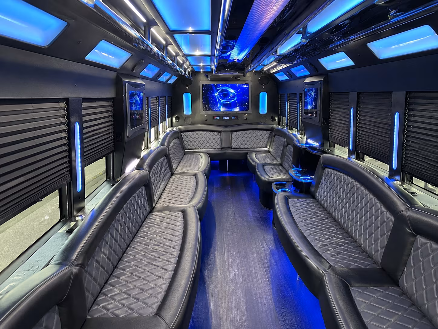 Fort Lauderdale Winery Tour & Pub Crawl Transportation party bus exterior
